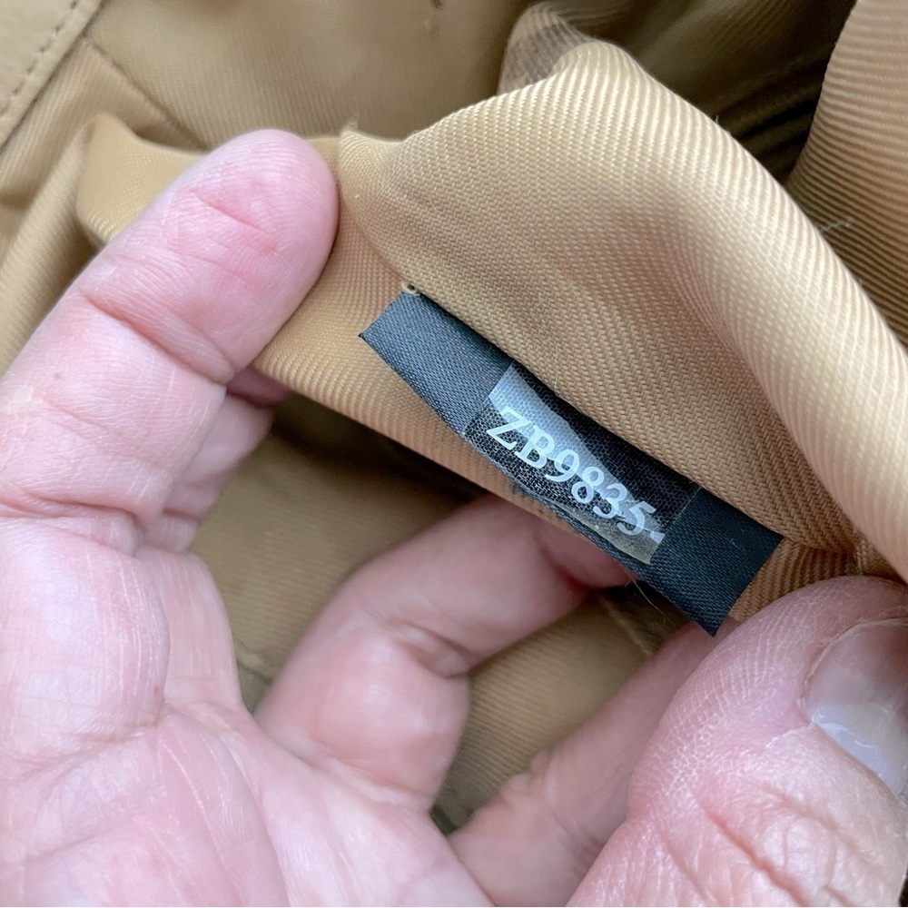 VTG Fossil Studded Patchwork
Leather Suede Hobo Shoulder Handbag DBL Sided - Picture 10 of 13